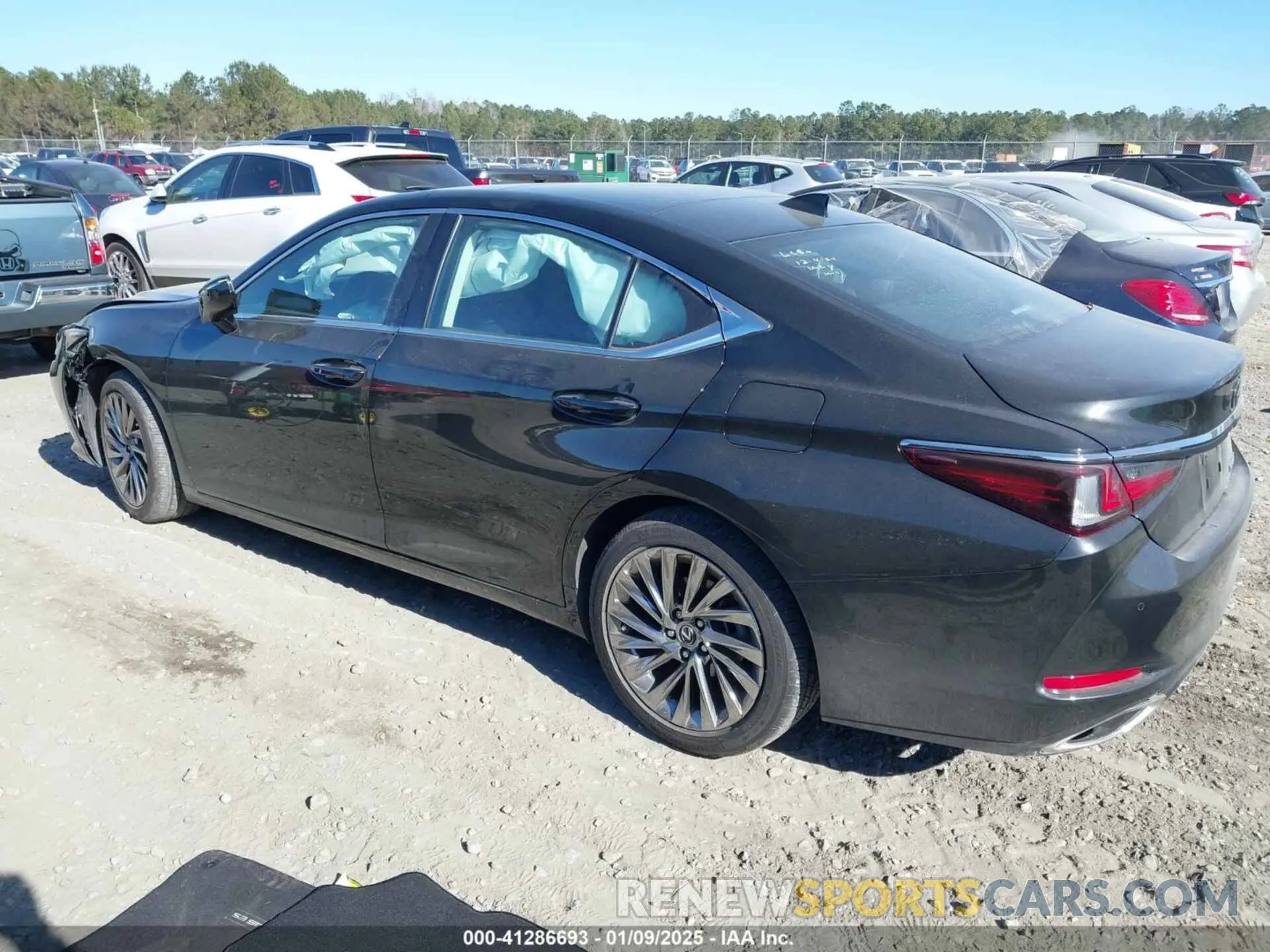 14 Photograph of a damaged car 58AEZ1B11RU179019 LEXUS ES 350 2024