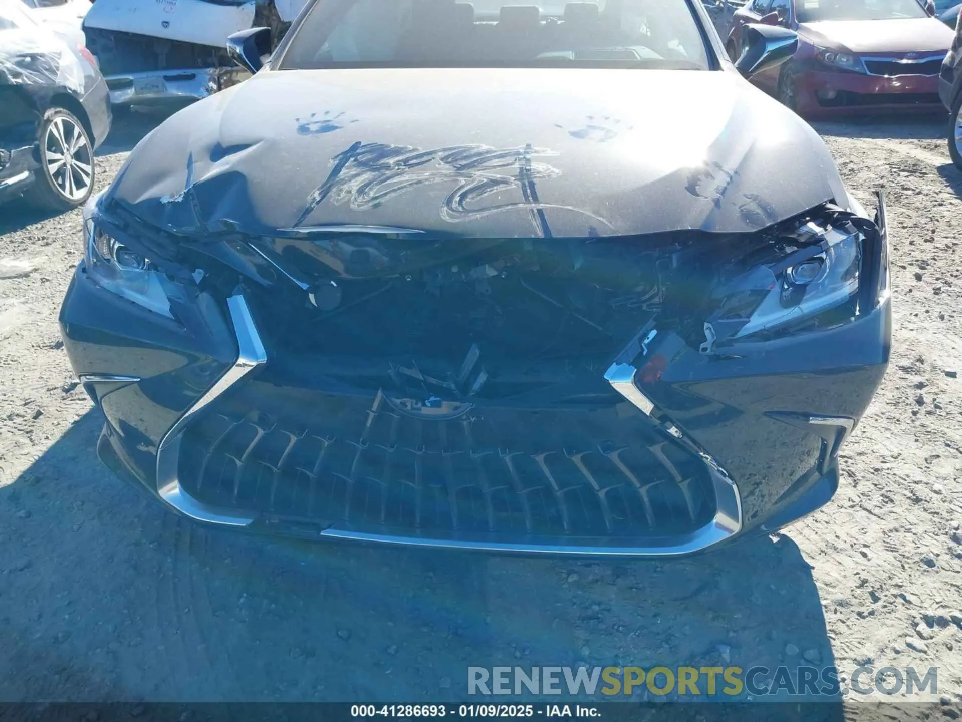 6 Photograph of a damaged car 58AEZ1B11RU179019 LEXUS ES 350 2024