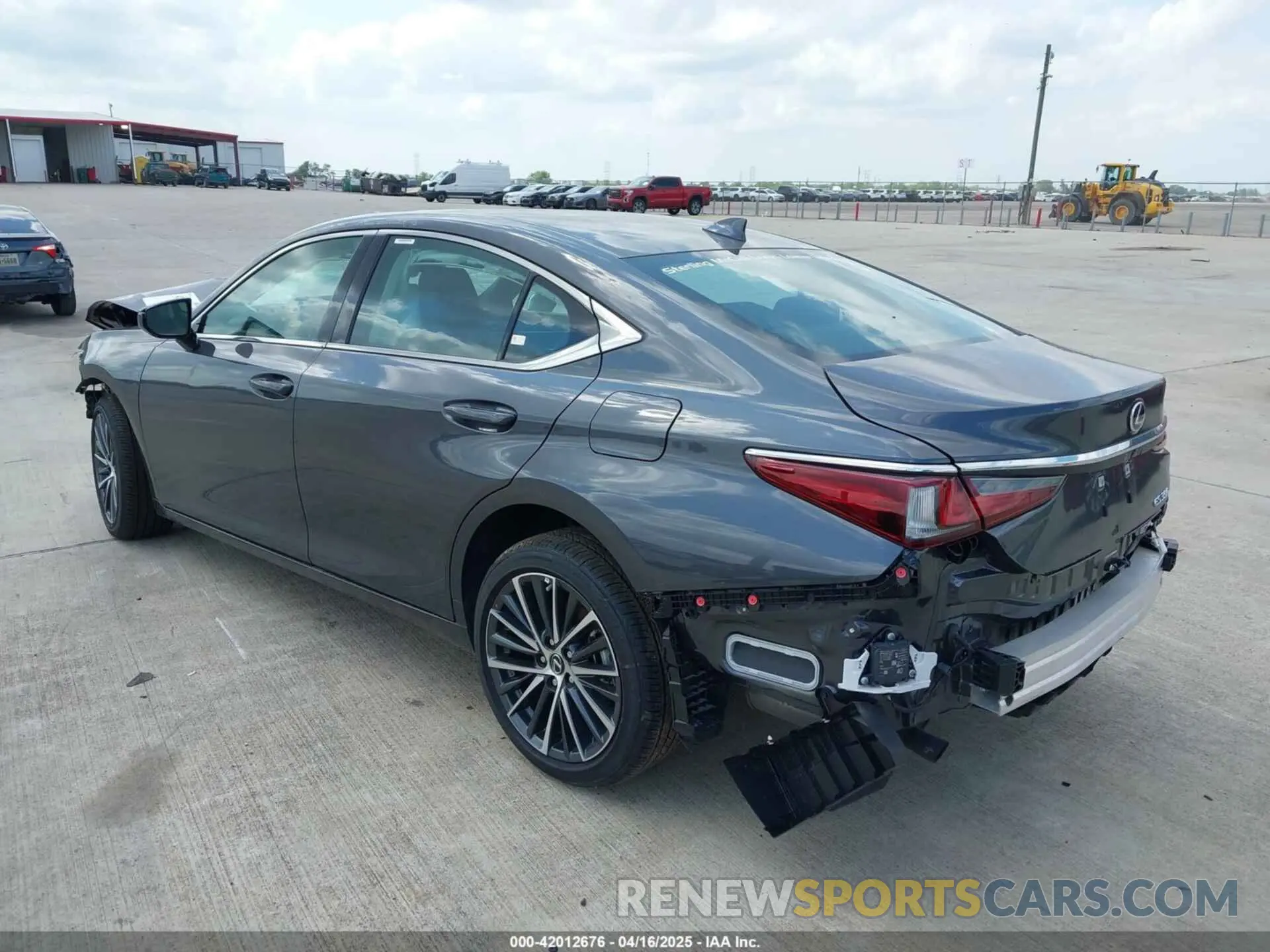 3 Photograph of a damaged car 58ADZ1B11SU196100 LEXUS ES 350 2025