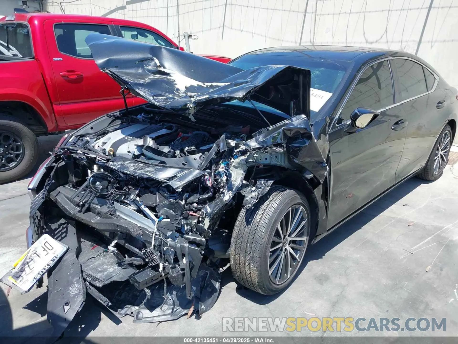 2 Photograph of a damaged car 58ADZ1B11SU197487 LEXUS ES 350 2025
