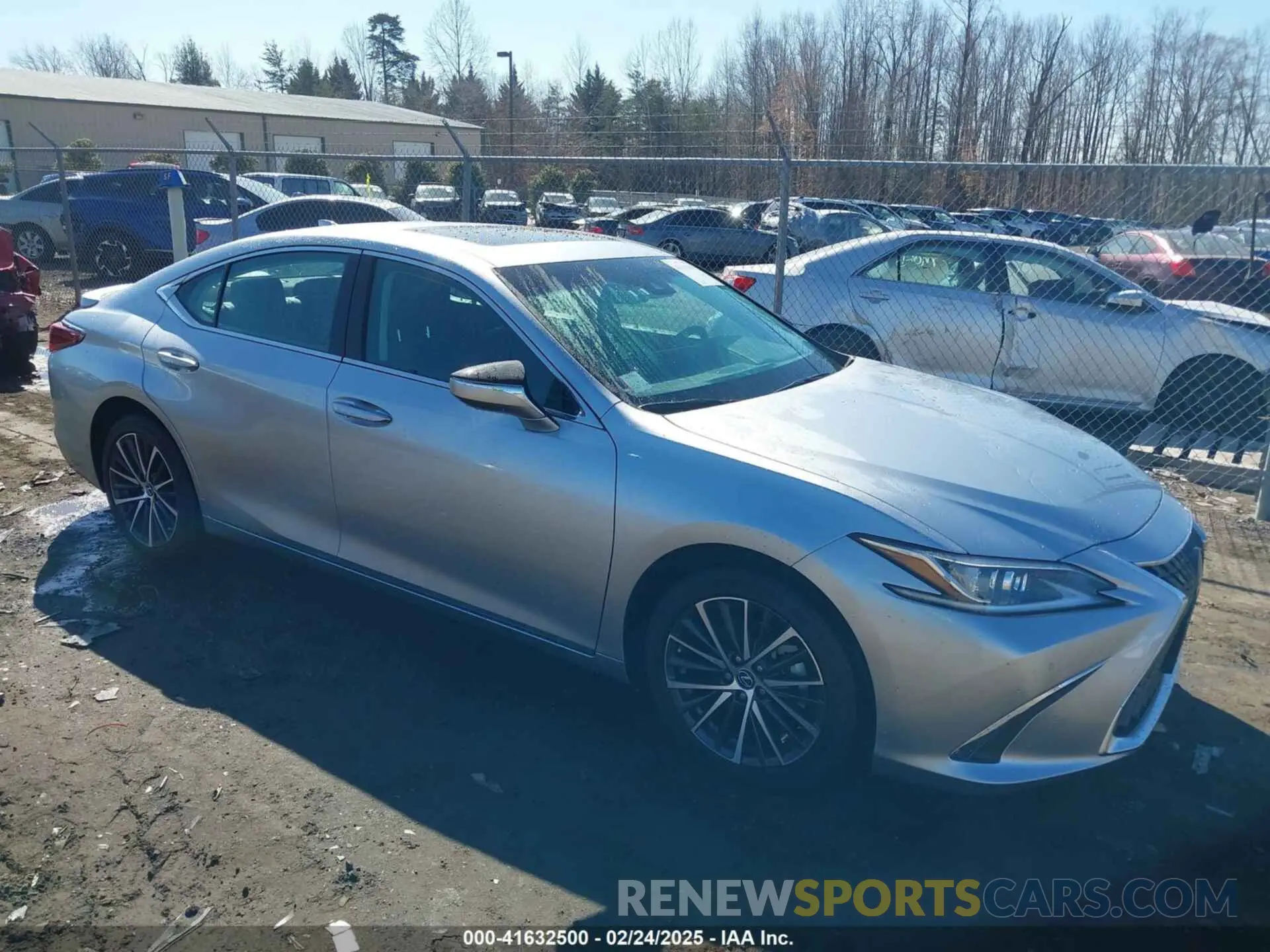 1 Photograph of a damaged car 58ADZ1B1XSU185483 LEXUS ES 350 2025