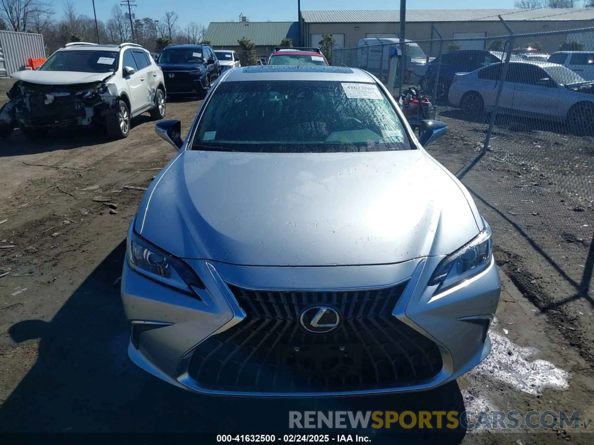 6 Photograph of a damaged car 58ADZ1B1XSU185483 LEXUS ES 350 2025