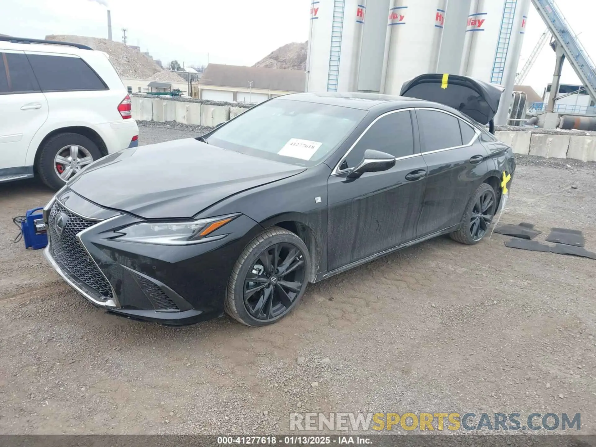 2 Photograph of a damaged car 58AJZ1B10SU193062 LEXUS ES 350 2025