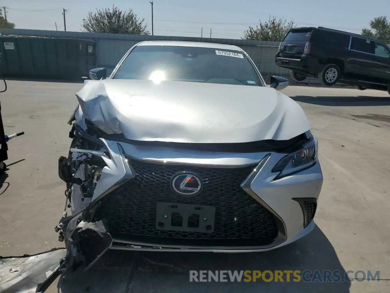 5 Photograph of a damaged car 58AGZ1B10LU060345 LEXUS ES 350 F S 2020