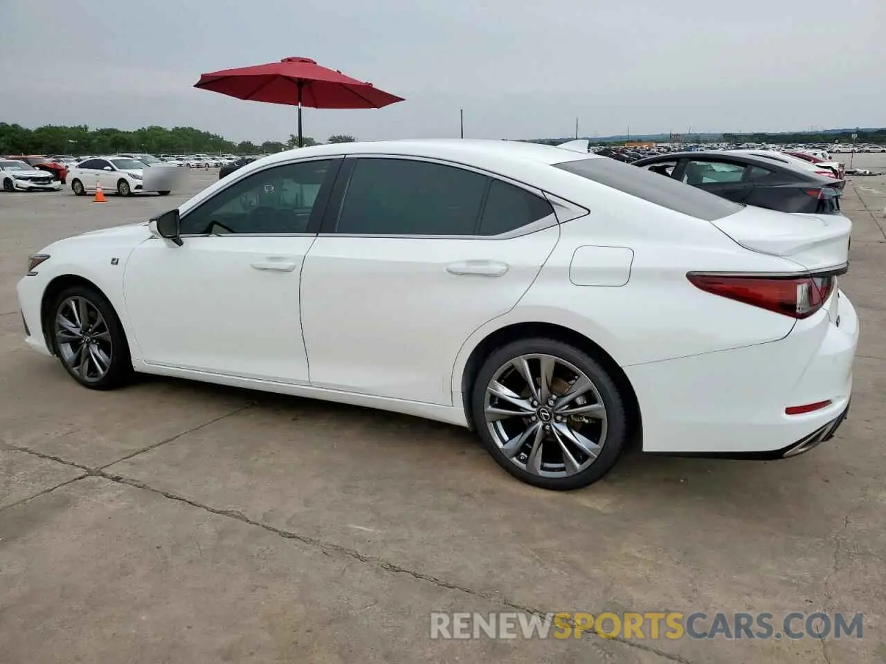2 Photograph of a damaged car 58AGZ1B15LU055934 LEXUS ES 350 F S 2020