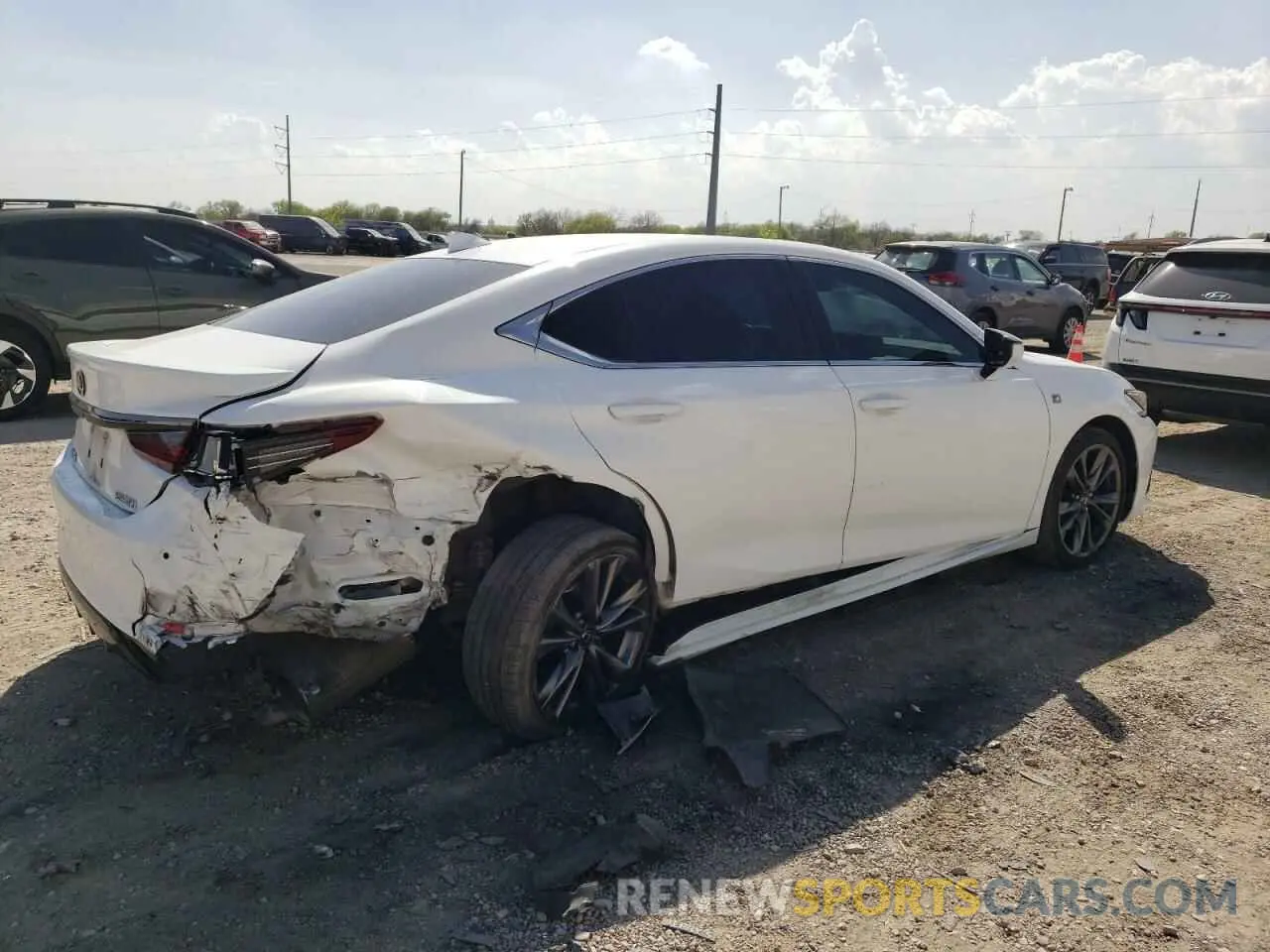 3 Photograph of a damaged car 58AGZ1B16LU080860 LEXUS ES 350 F S 2020