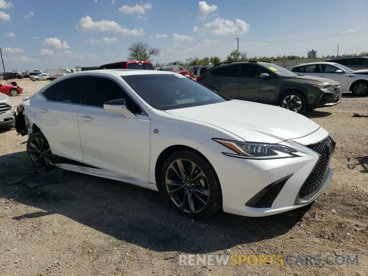 4 Photograph of a damaged car 58AGZ1B16LU080860 LEXUS ES 350 F S 2020