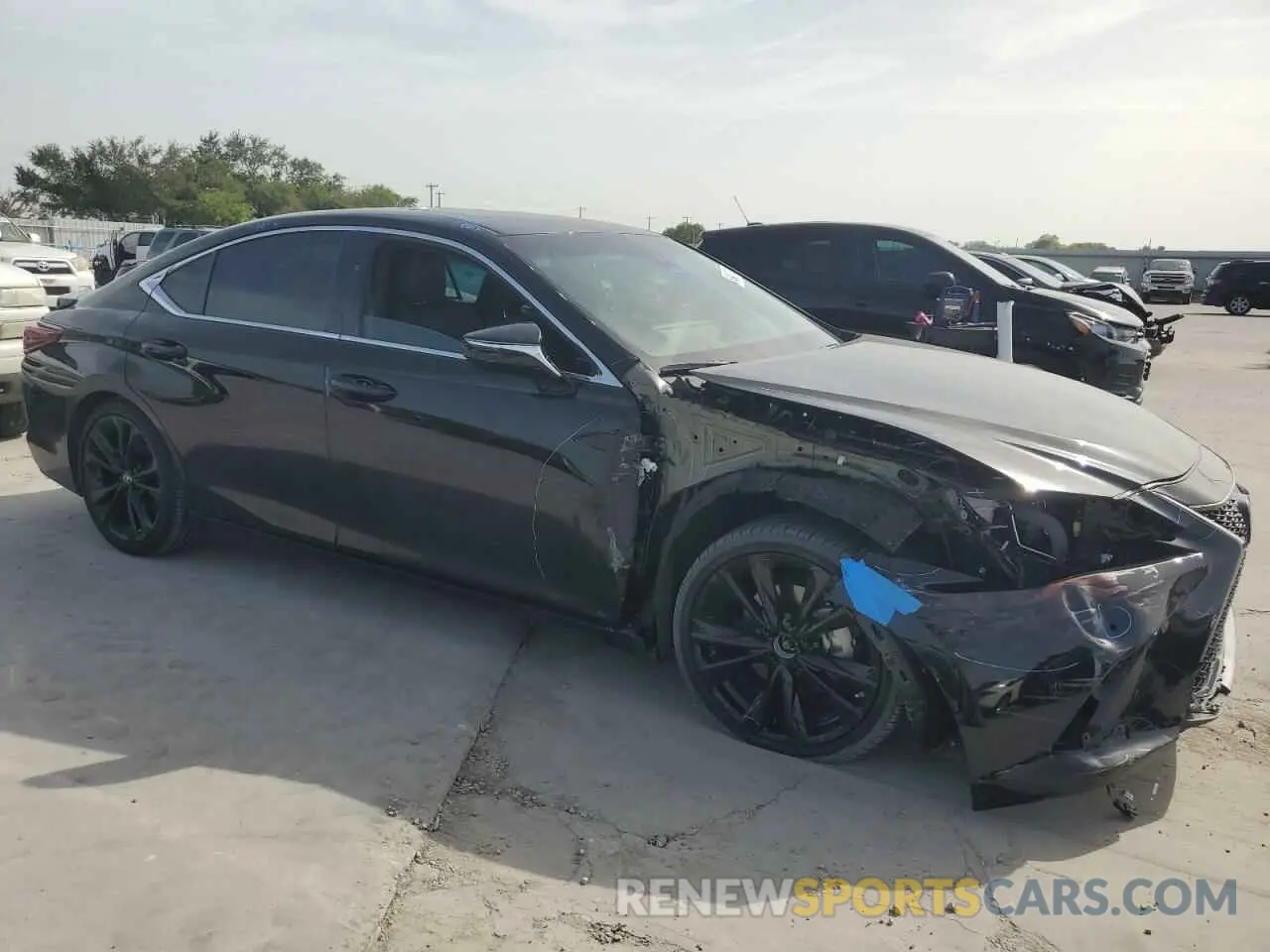 4 Photograph of a damaged car 58AJZ1B10PU150509 LEXUS ES 350 F S 2023