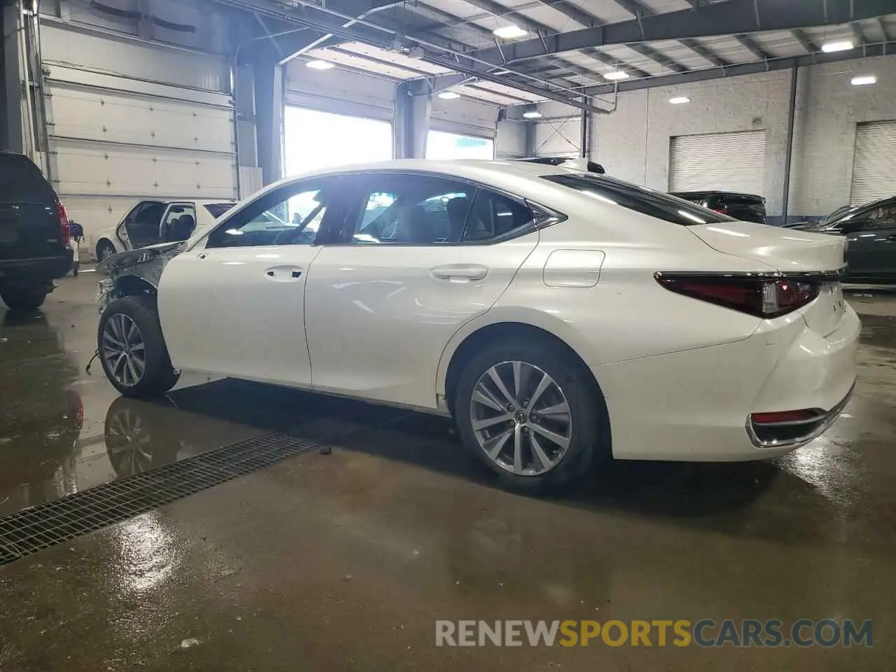 2 Photograph of a damaged car 58AC11D14MU007040 LEXUS ES250 2021
