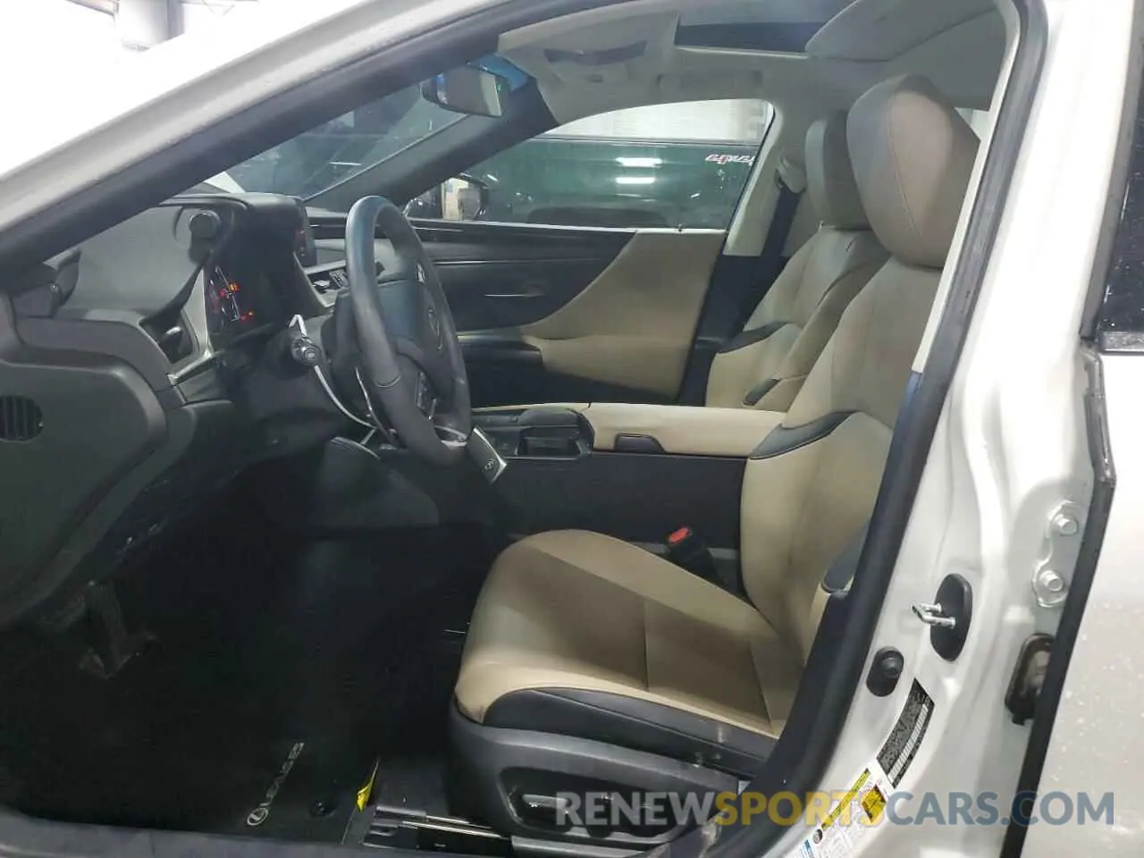 7 Photograph of a damaged car 58AC11D14MU007040 LEXUS ES250 2021