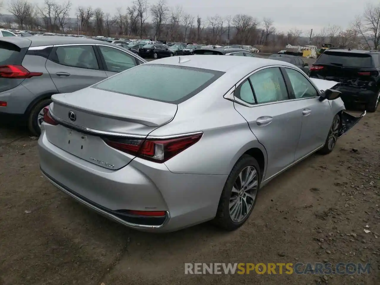 4 Photograph of a damaged car 58AD11D12MU004058 LEXUS ES250 2021