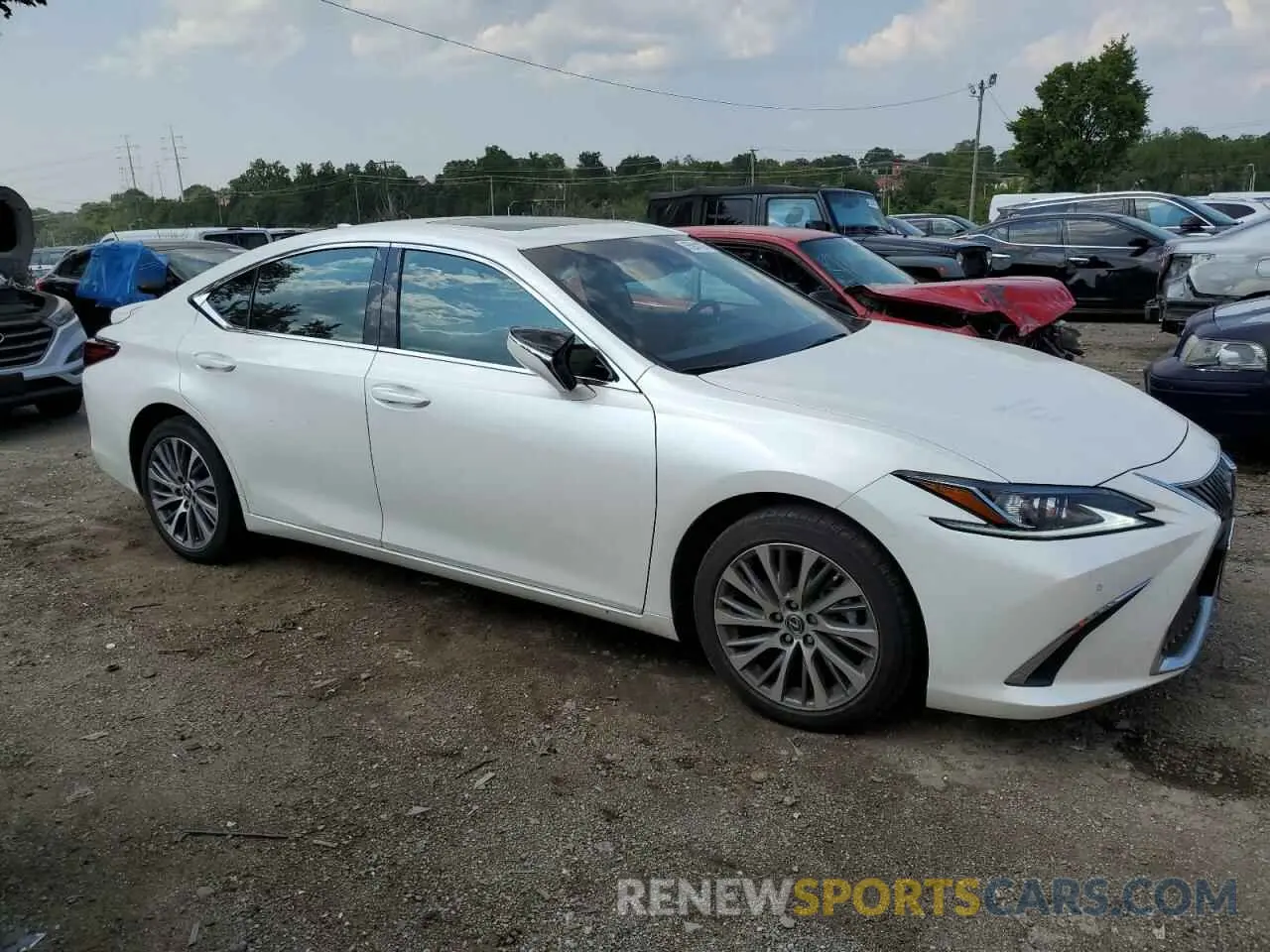 4 Photograph of a damaged car 58AD11D17MU006680 LEXUS ES250 2021