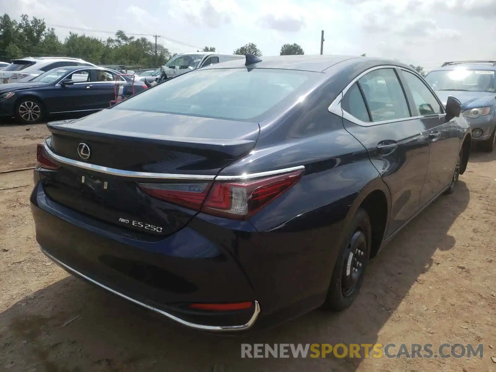 4 Photograph of a damaged car 58AD11D18MU001679 LEXUS ES250 2021