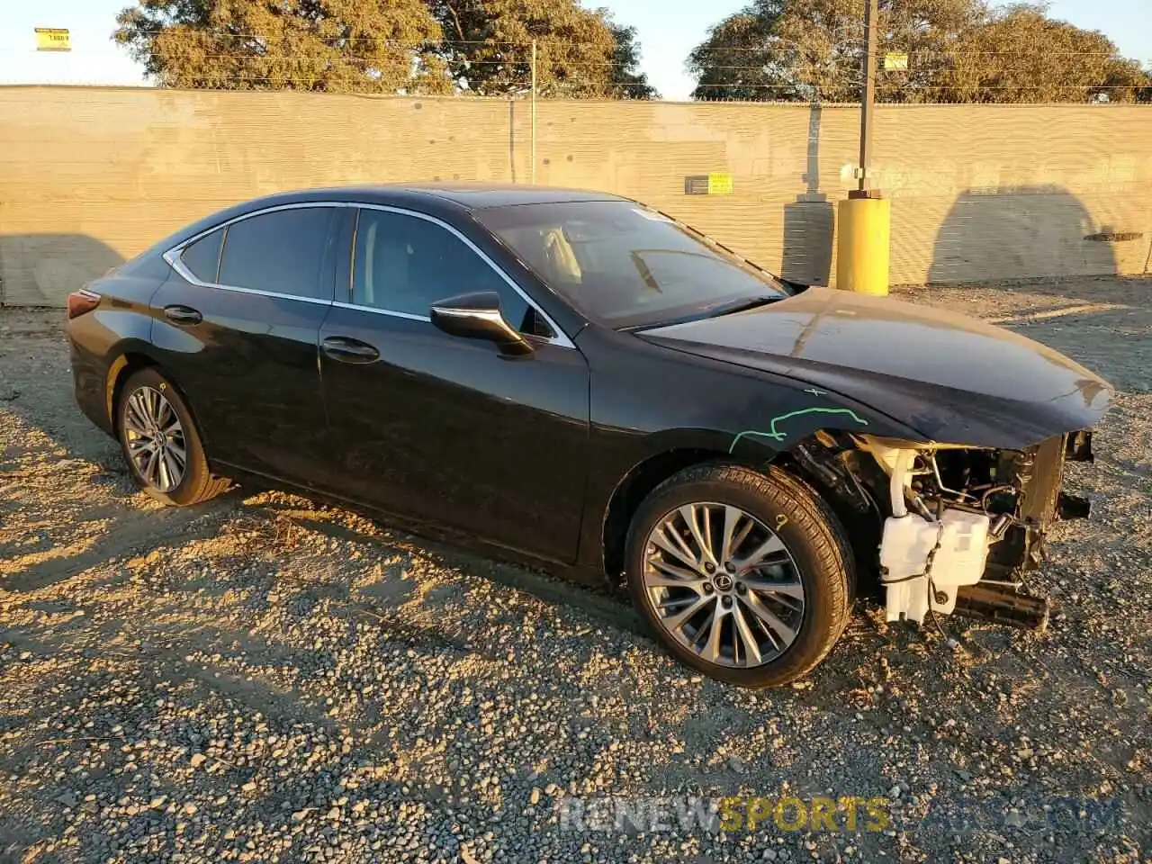 4 Photograph of a damaged car 58AD11D19MU007488 LEXUS ES250 2021