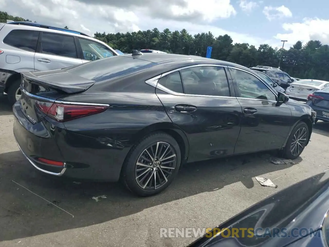 3 Photograph of a damaged car 58AD11D10RU013476 LEXUS ES250 2024