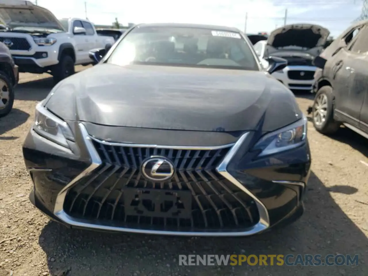 5 Photograph of a damaged car 58AD11D13RU012788 LEXUS ES250 2024