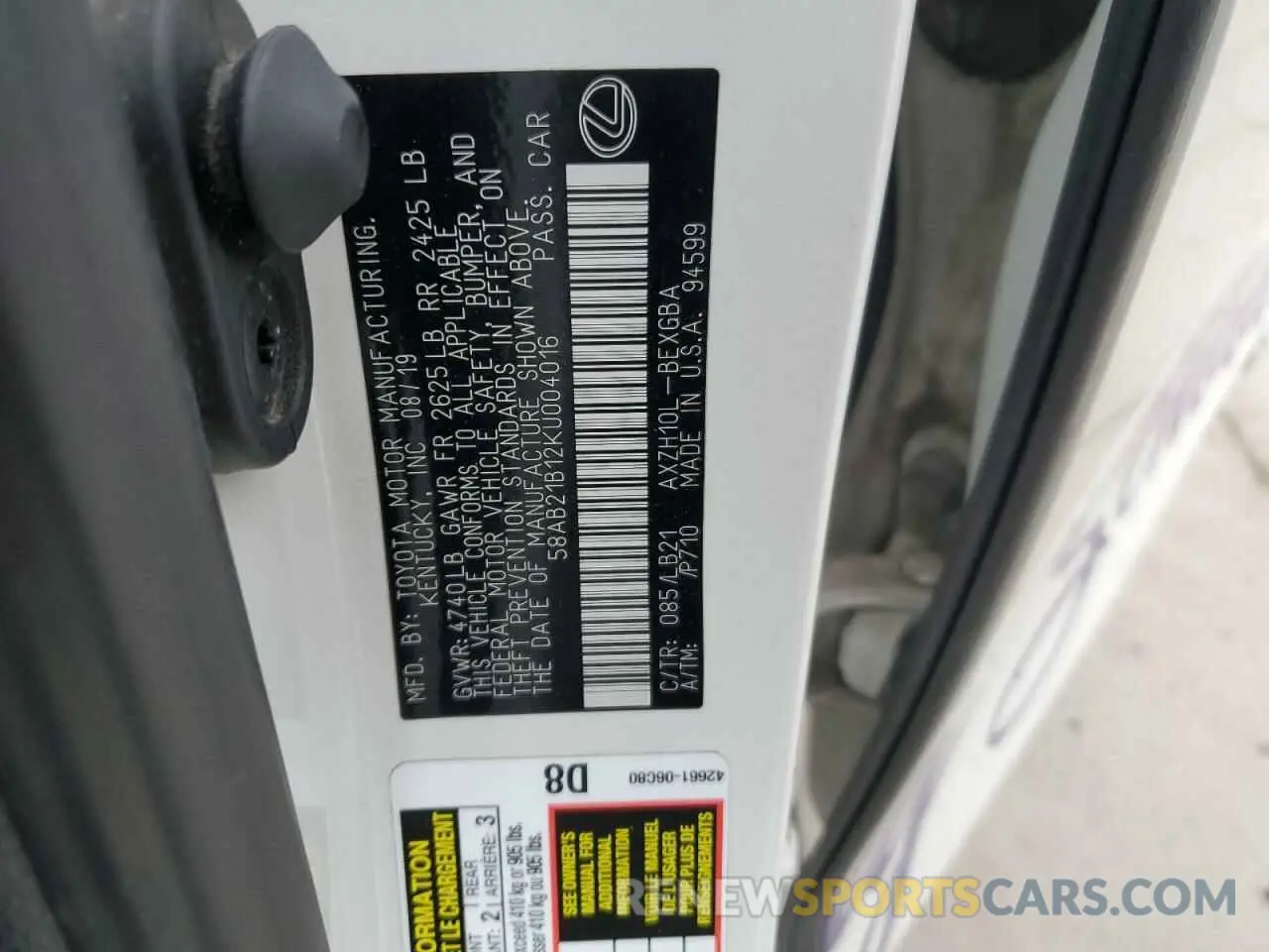 12 Photograph of a damaged car 58AB21B12KU004016 LEXUS ES300 2019