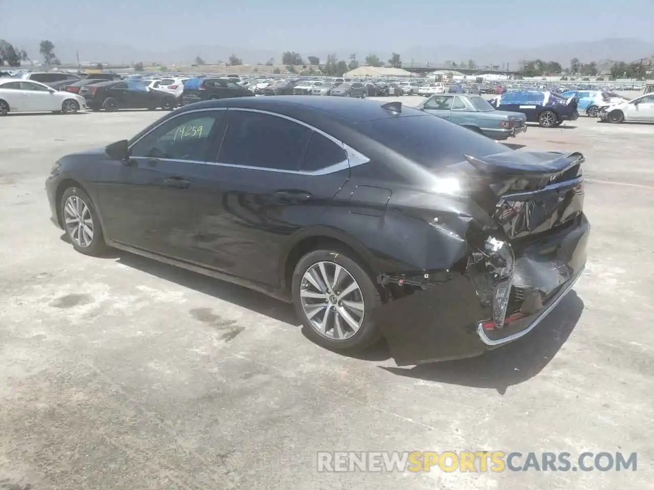 3 Photograph of a damaged car 58AB21B15KU001059 LEXUS ES300 2019