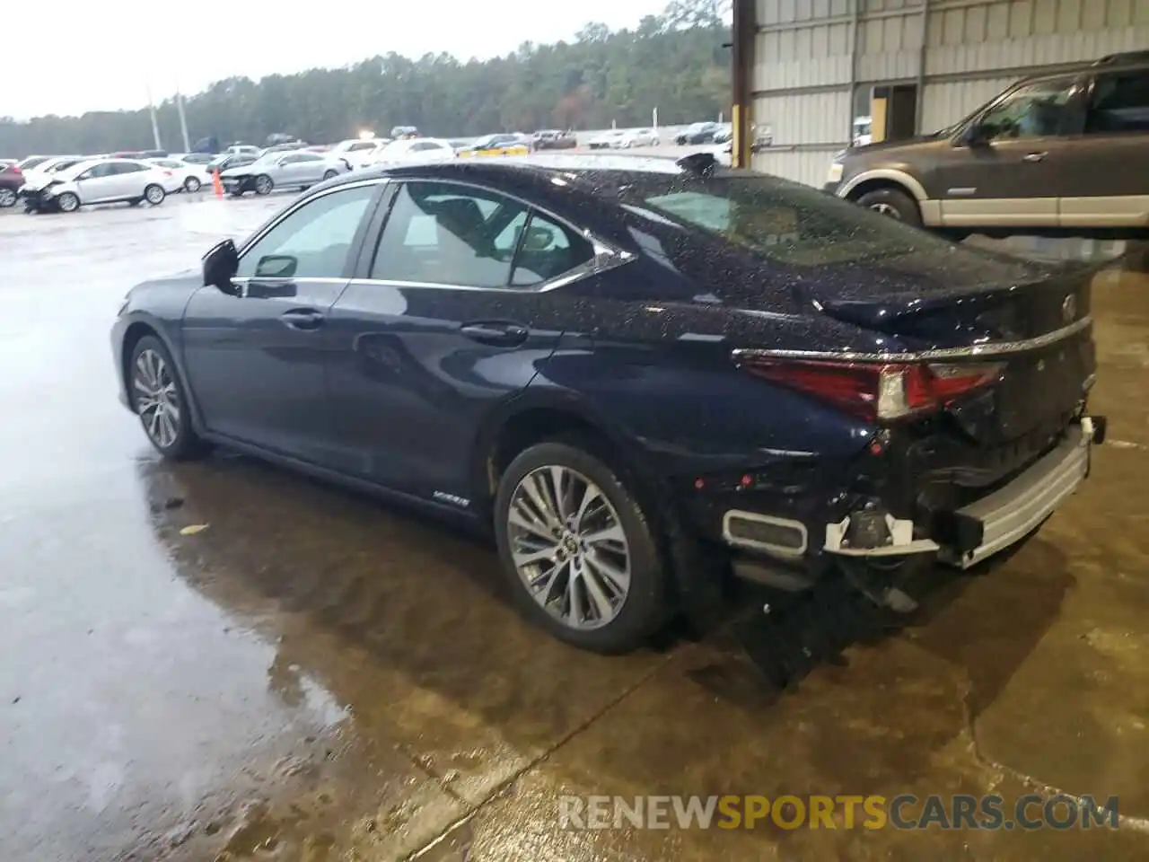 2 Photograph of a damaged car 58AB21B15KU003331 LEXUS ES300 2019