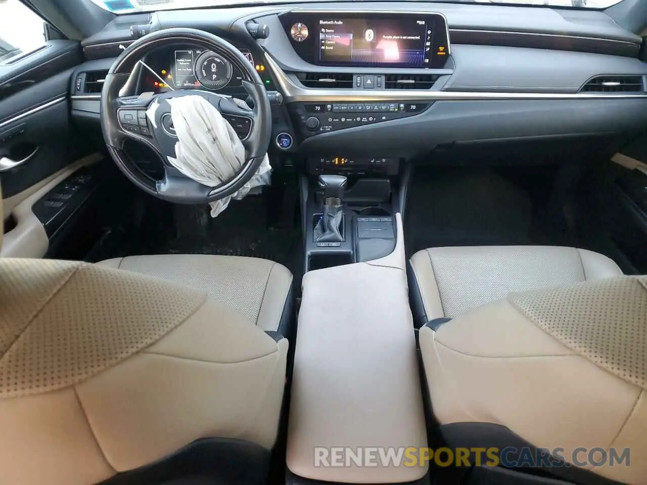 8 Photograph of a damaged car 58AB21B18KU002299 LEXUS ES300 2019