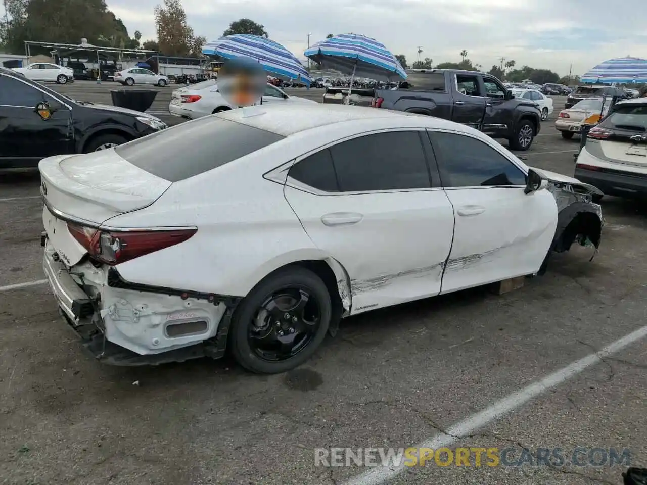 3 Photograph of a damaged car 58AB21B1XKU001994 LEXUS ES300 2019