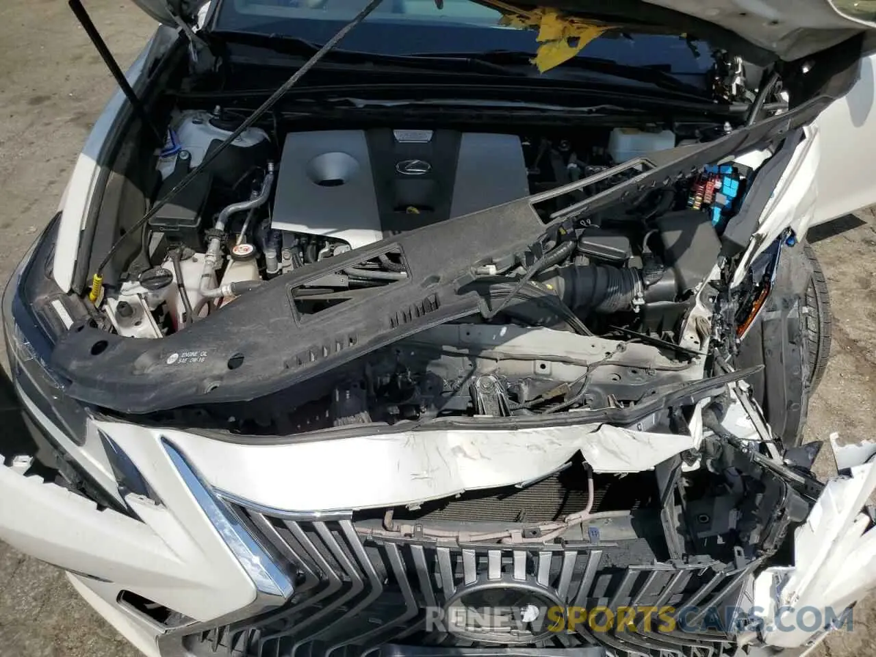 11 Photograph of a damaged car JTHB21B10K2001721 LEXUS ES300 2019