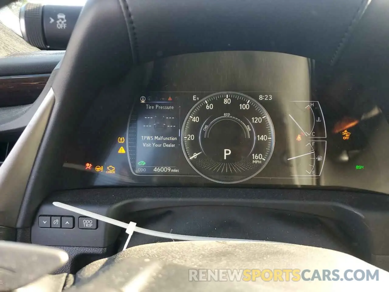 9 Photograph of a damaged car JTHB21B11K2010377 LEXUS ES300 2019
