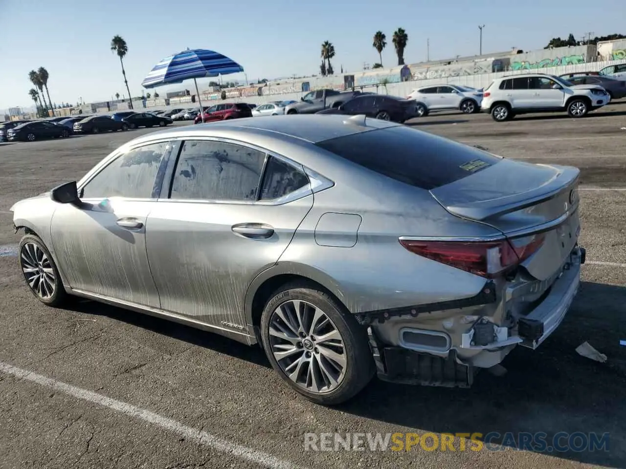 2 Photograph of a damaged car JTHB21B11K2036865 LEXUS ES300 2019