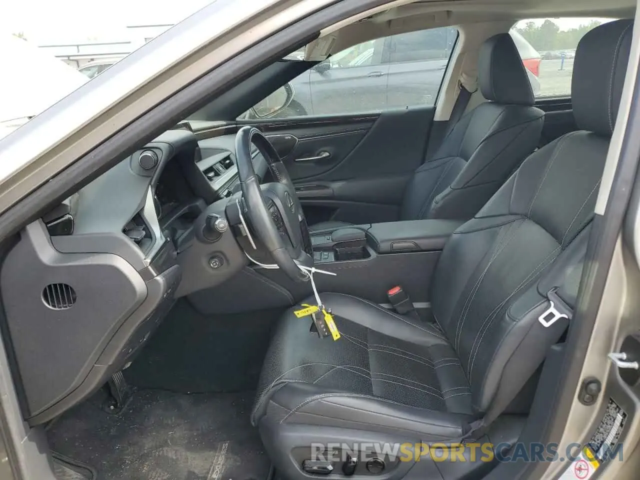 7 Photograph of a damaged car JTHB21B12K2006306 LEXUS ES300 2019