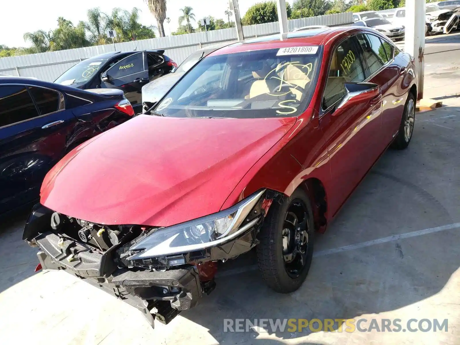 2 Photograph of a damaged car JTHB21B12K2023400 LEXUS ES300 2019