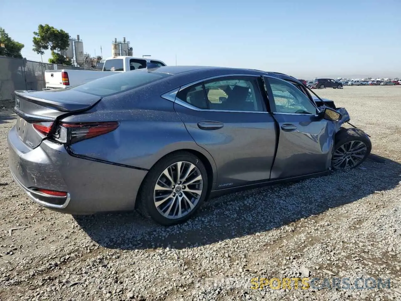 3 Photograph of a damaged car JTHB21B12K2024837 LEXUS ES300 2019