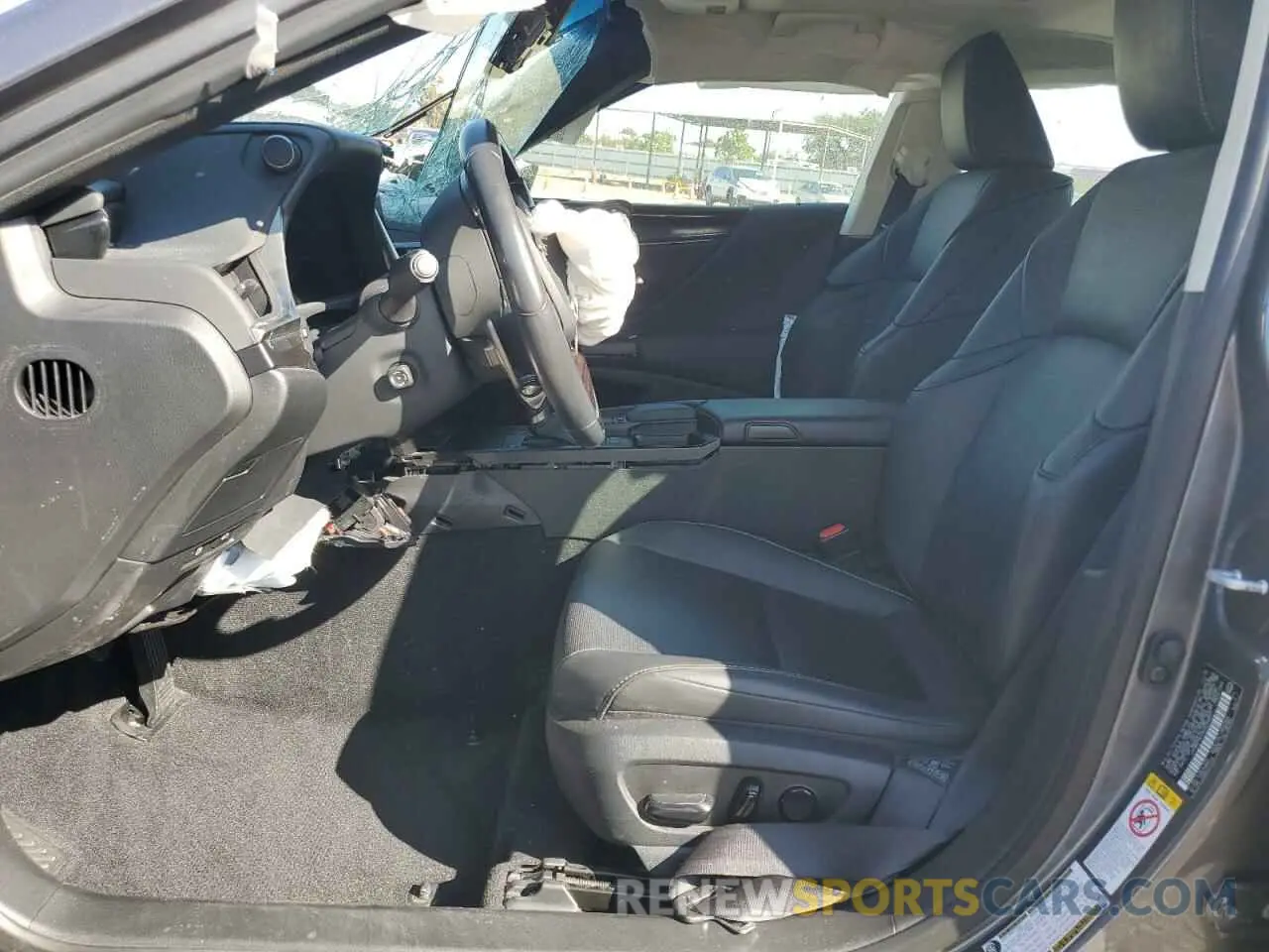 7 Photograph of a damaged car JTHB21B12K2024837 LEXUS ES300 2019