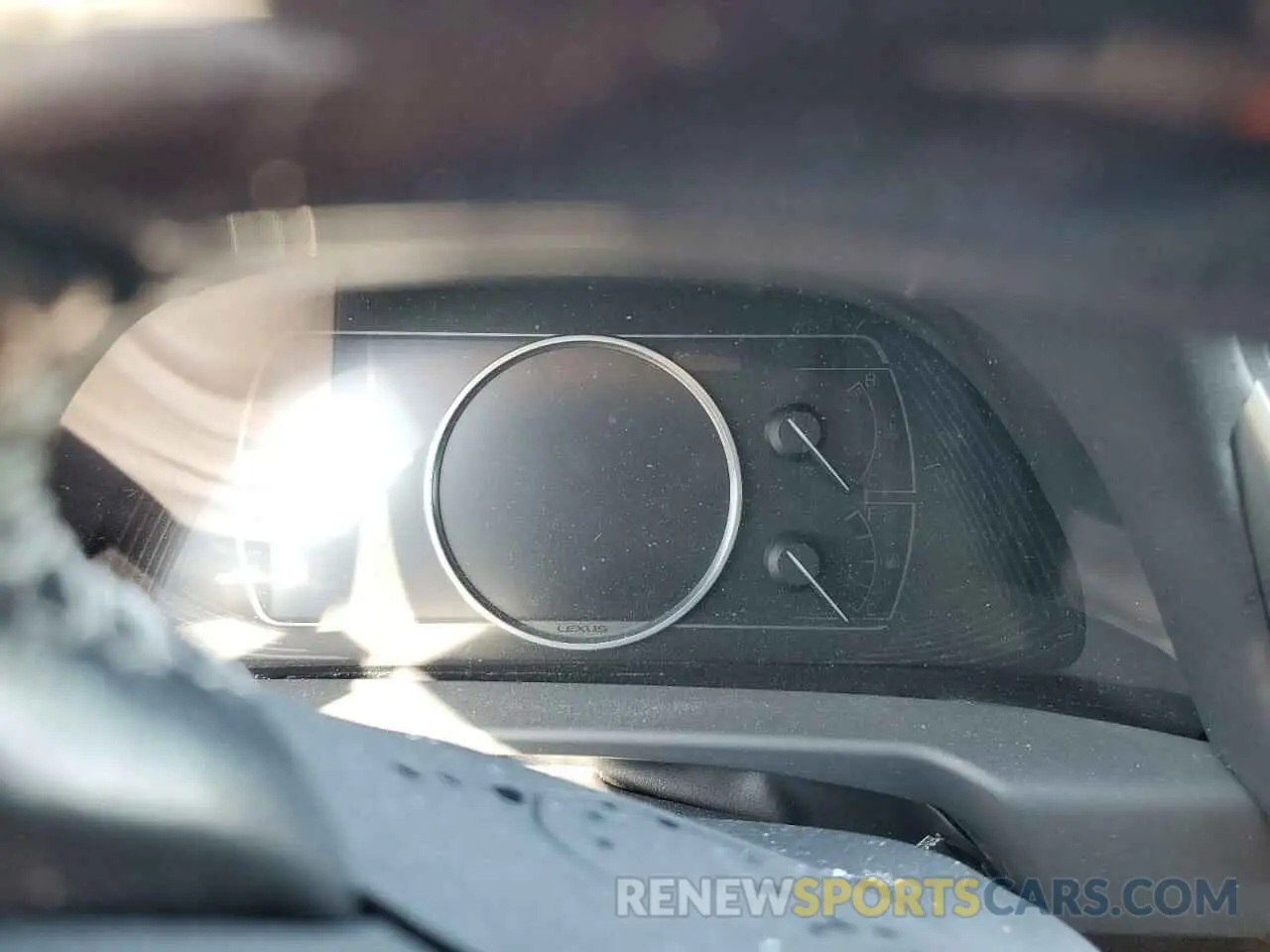 9 Photograph of a damaged car JTHB21B12K2024837 LEXUS ES300 2019