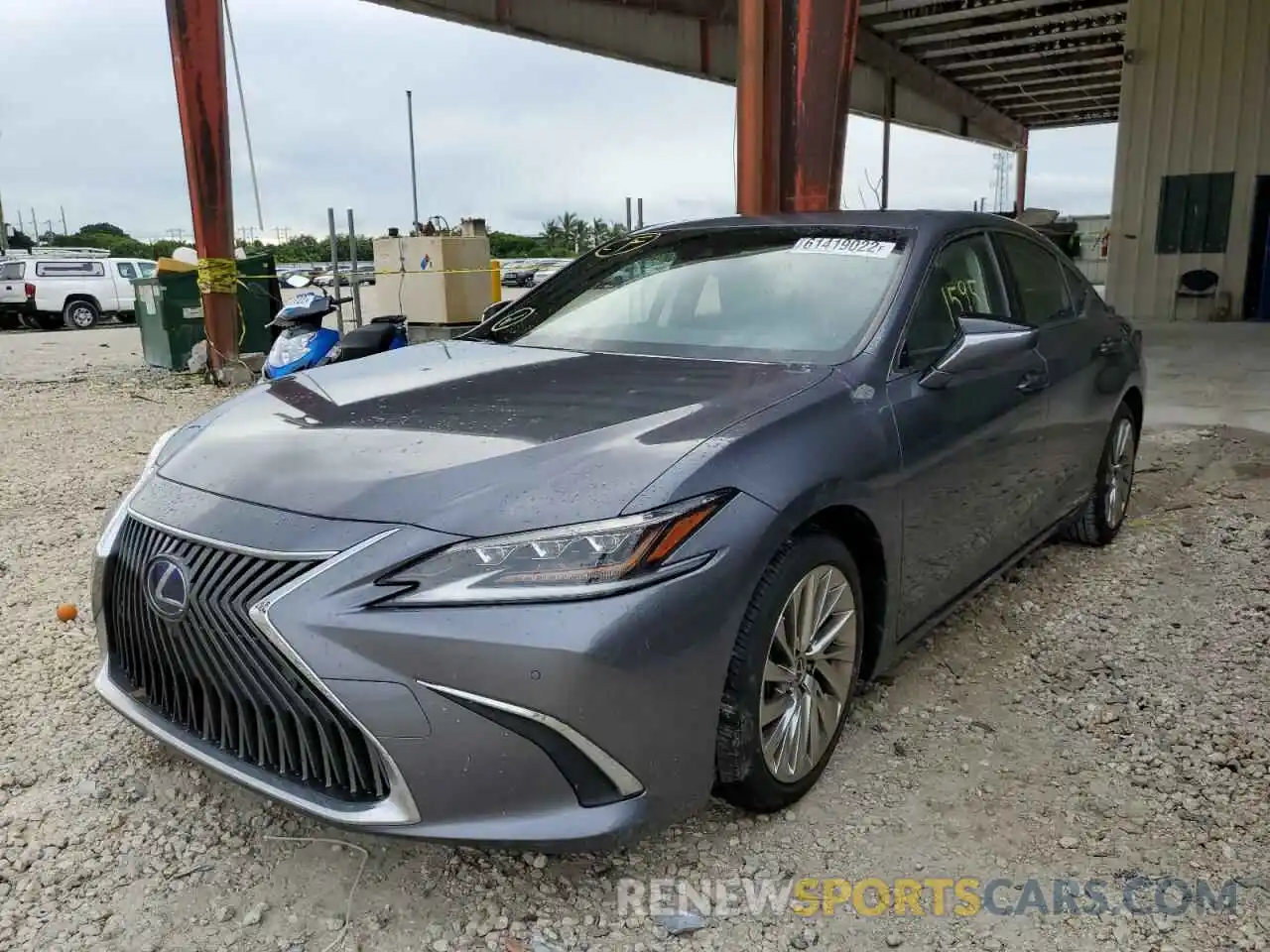 2 Photograph of a damaged car JTHB21B12K2025132 LEXUS ES300 2019