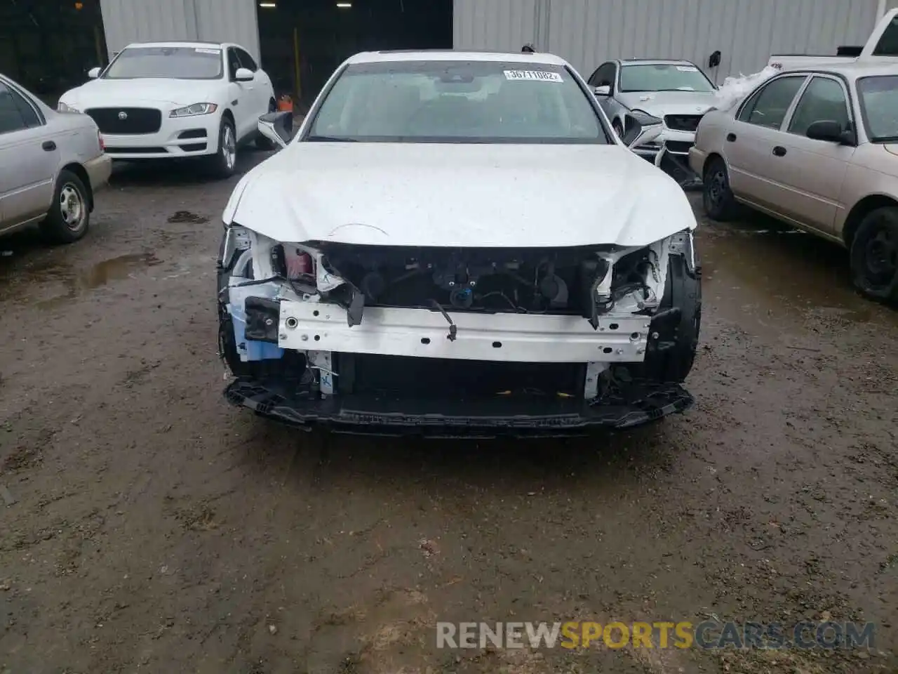 9 Photograph of a damaged car JTHB21B12K2045235 LEXUS ES300 2019