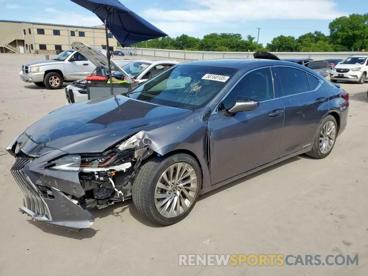 1 Photograph of a damaged car JTHB21B14K2034267 LEXUS ES300 2019