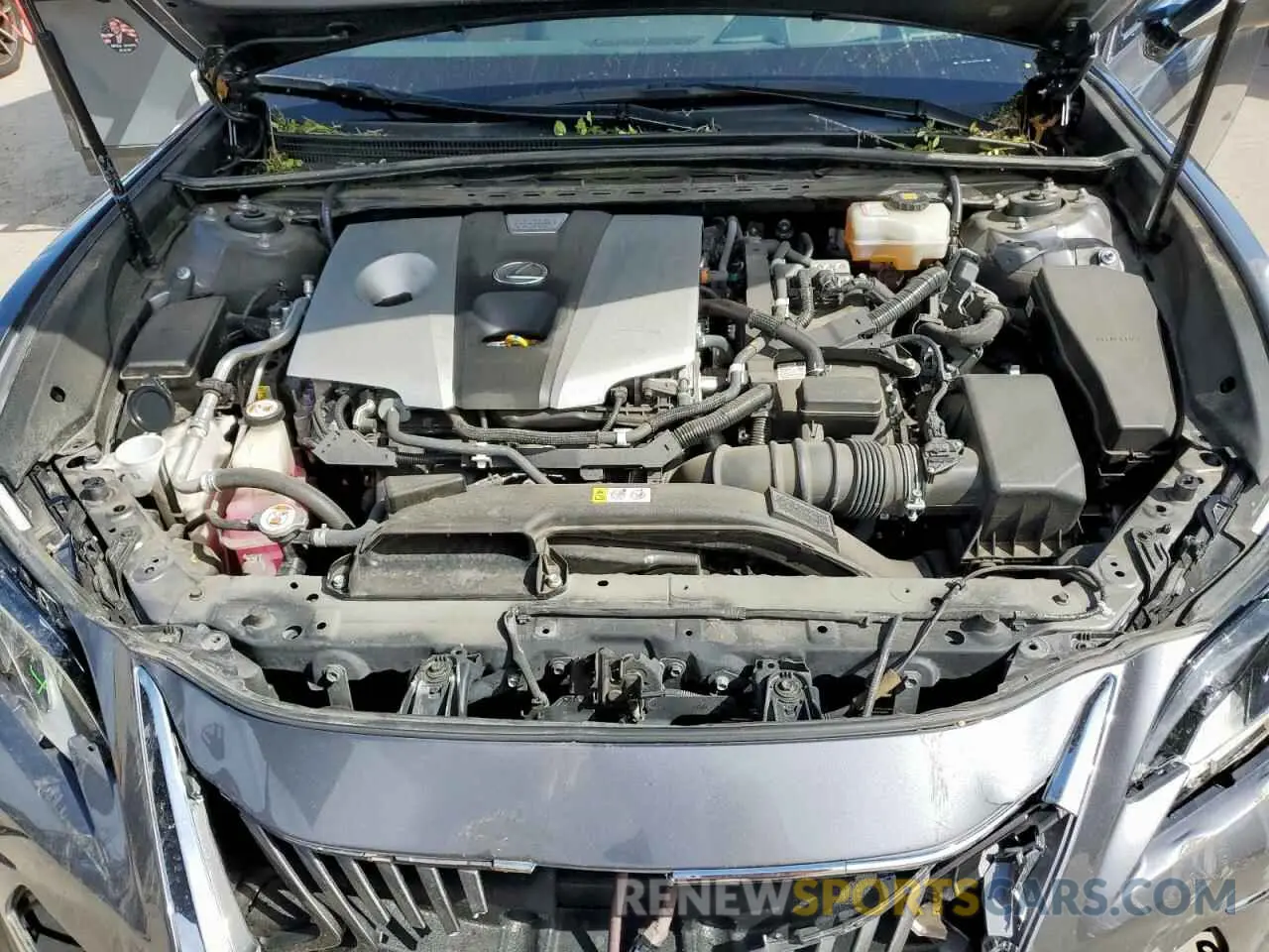 11 Photograph of a damaged car JTHB21B14K2034267 LEXUS ES300 2019