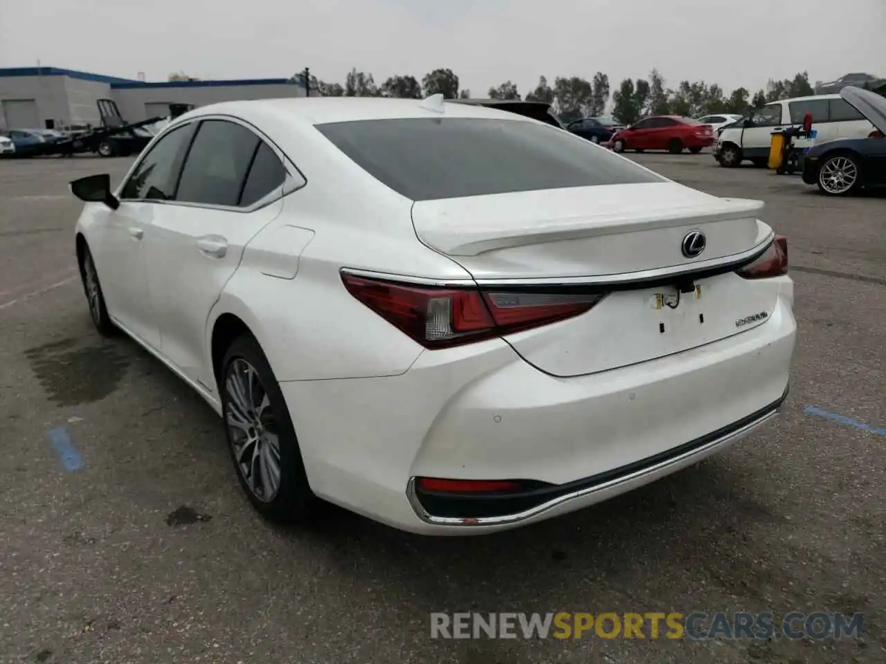 3 Photograph of a damaged car JTHB21B16K2042399 LEXUS ES300 2019