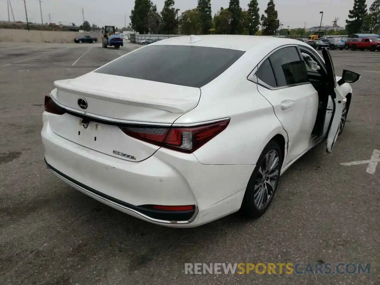 4 Photograph of a damaged car JTHB21B16K2042399 LEXUS ES300 2019