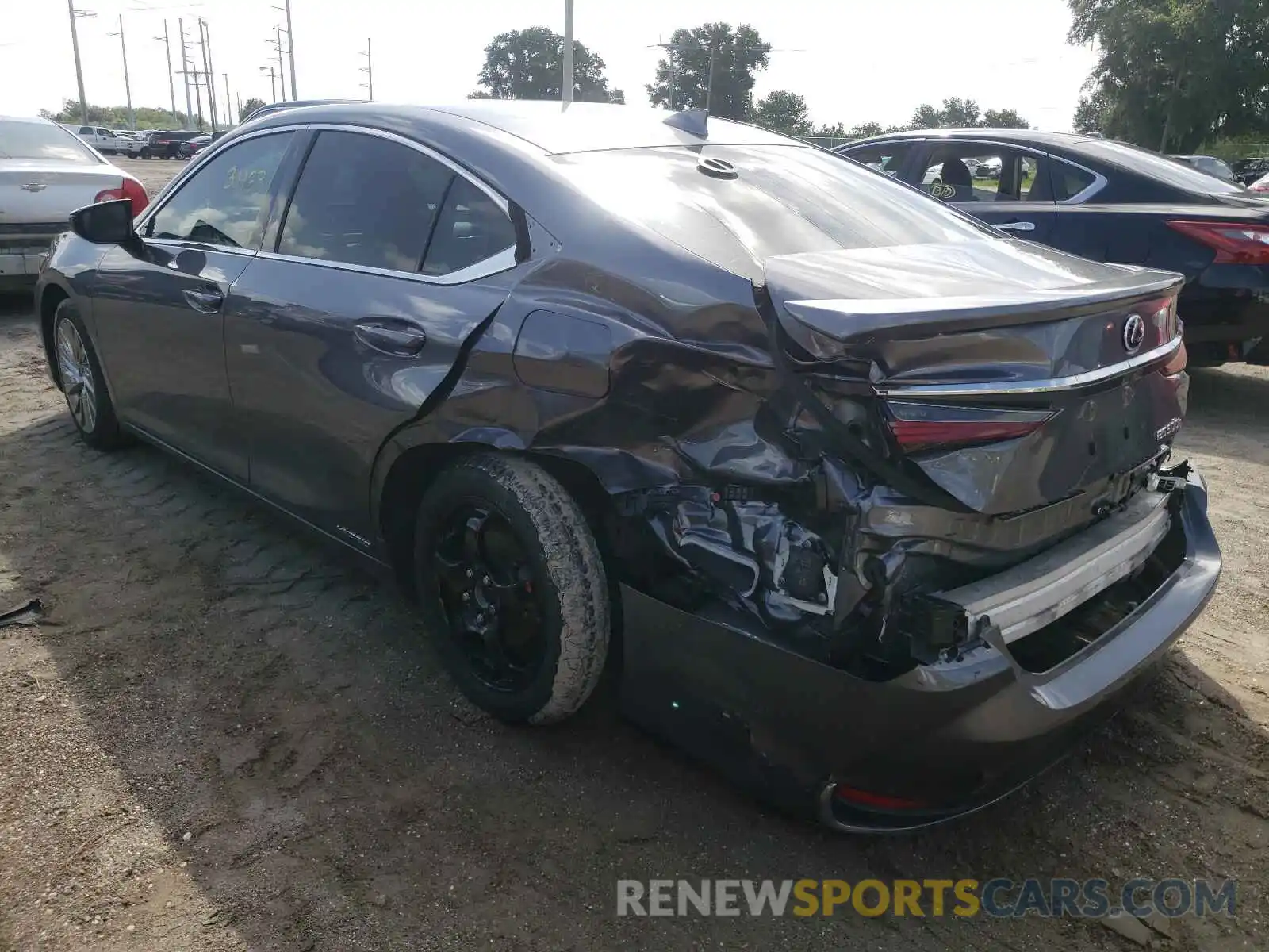 3 Photograph of a damaged car JTHB21B18K2037530 LEXUS ES300 2019