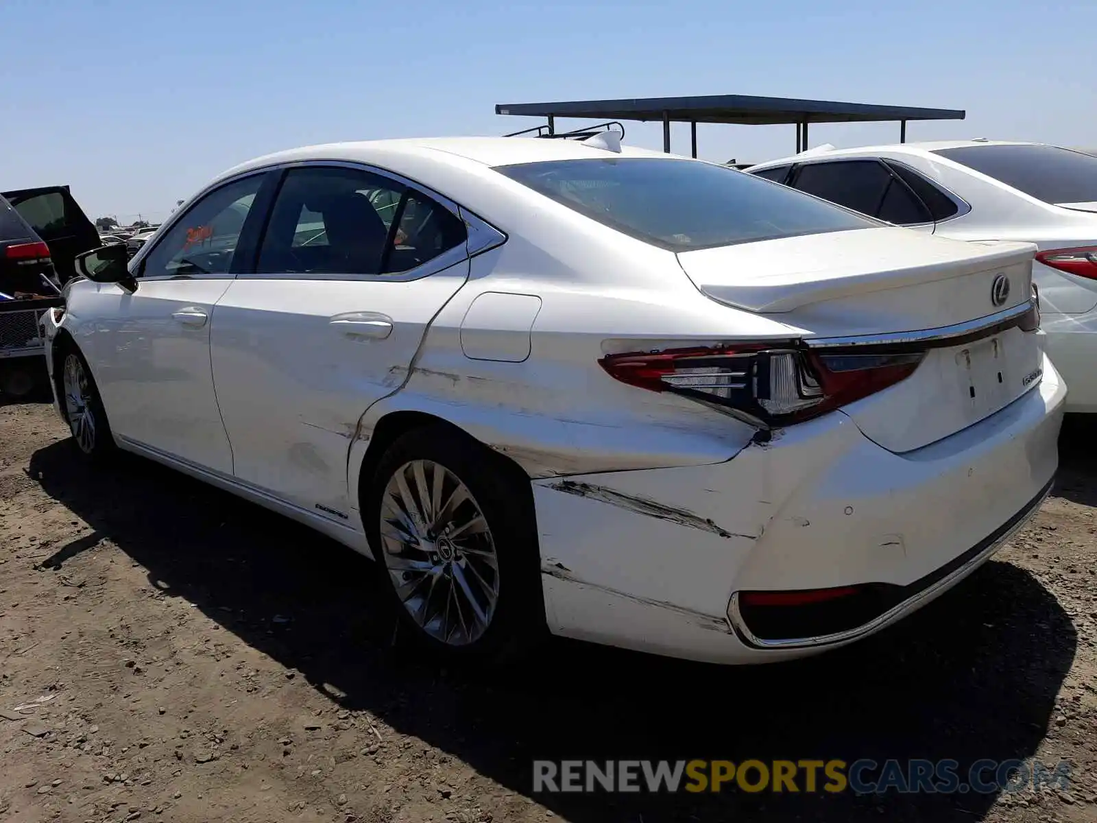 3 Photograph of a damaged car JTHB21B18K2042193 LEXUS ES300 2019