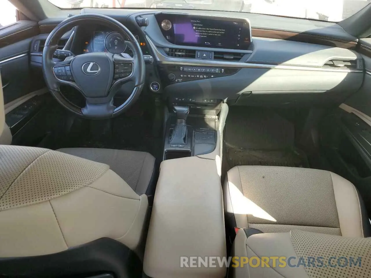 8 Photograph of a damaged car JTHB21B19K2032451 LEXUS ES300 2019