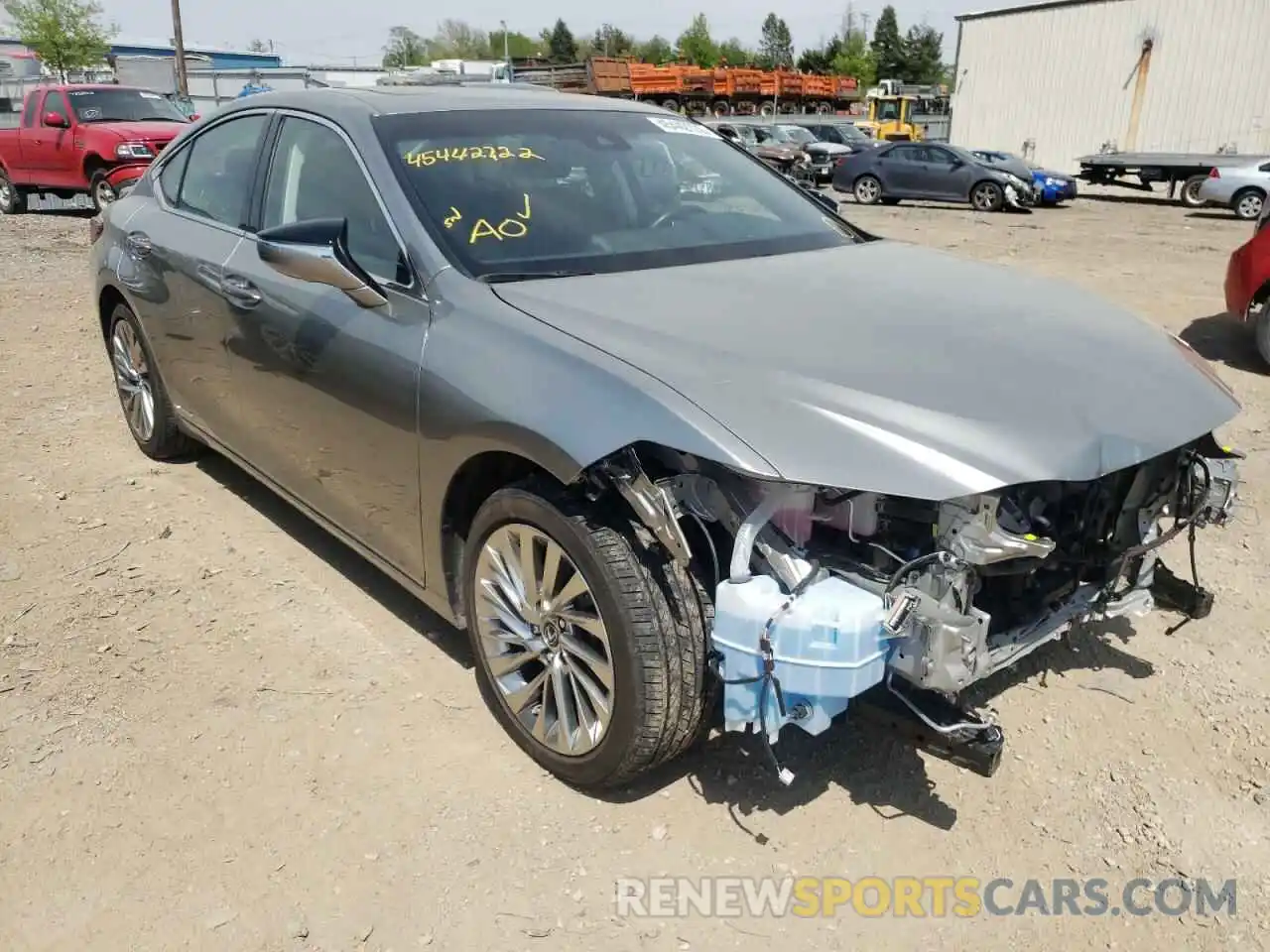 1 Photograph of a damaged car JTHB21B19K2040551 LEXUS ES300 2019