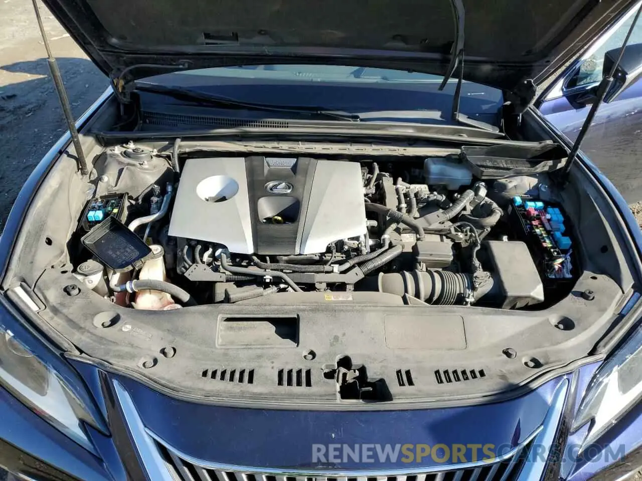 12 Photograph of a damaged car JTHB21B1XK2013634 LEXUS ES300 2019