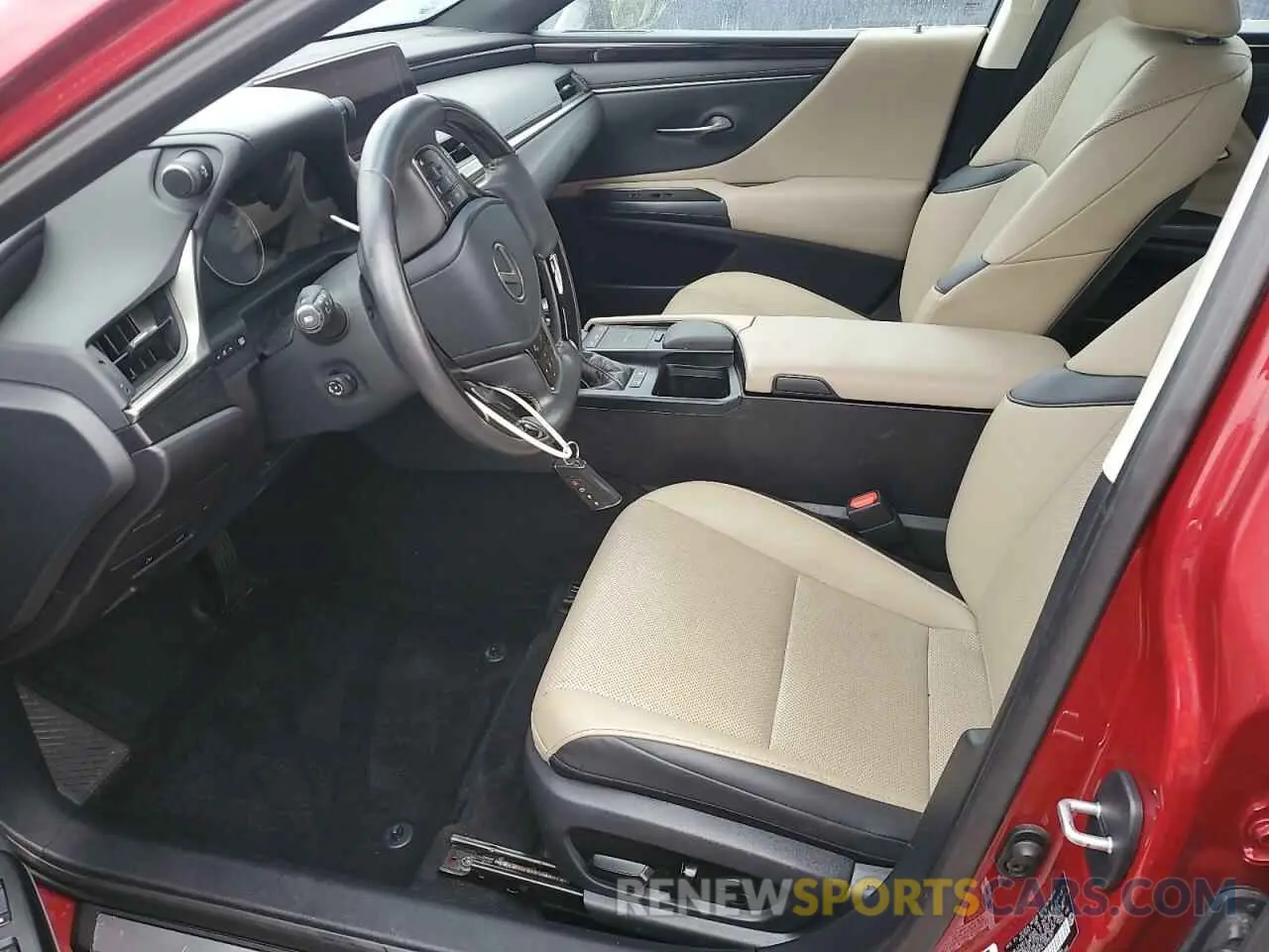 7 Photograph of a damaged car 58AD21B10LU005367 LEXUS ES300 2020
