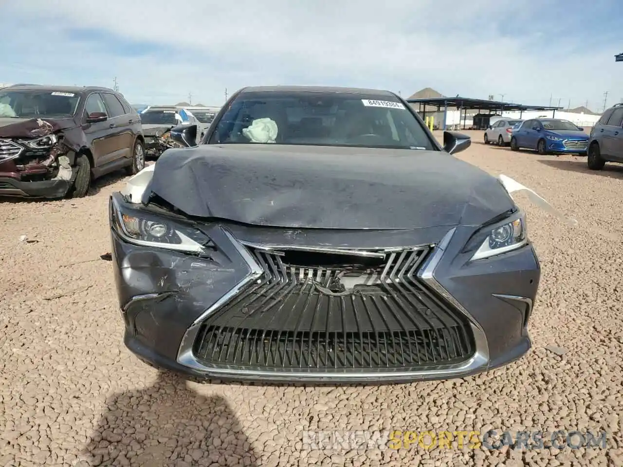 5 Photograph of a damaged car 58AD21B10LU007233 LEXUS ES300 2020