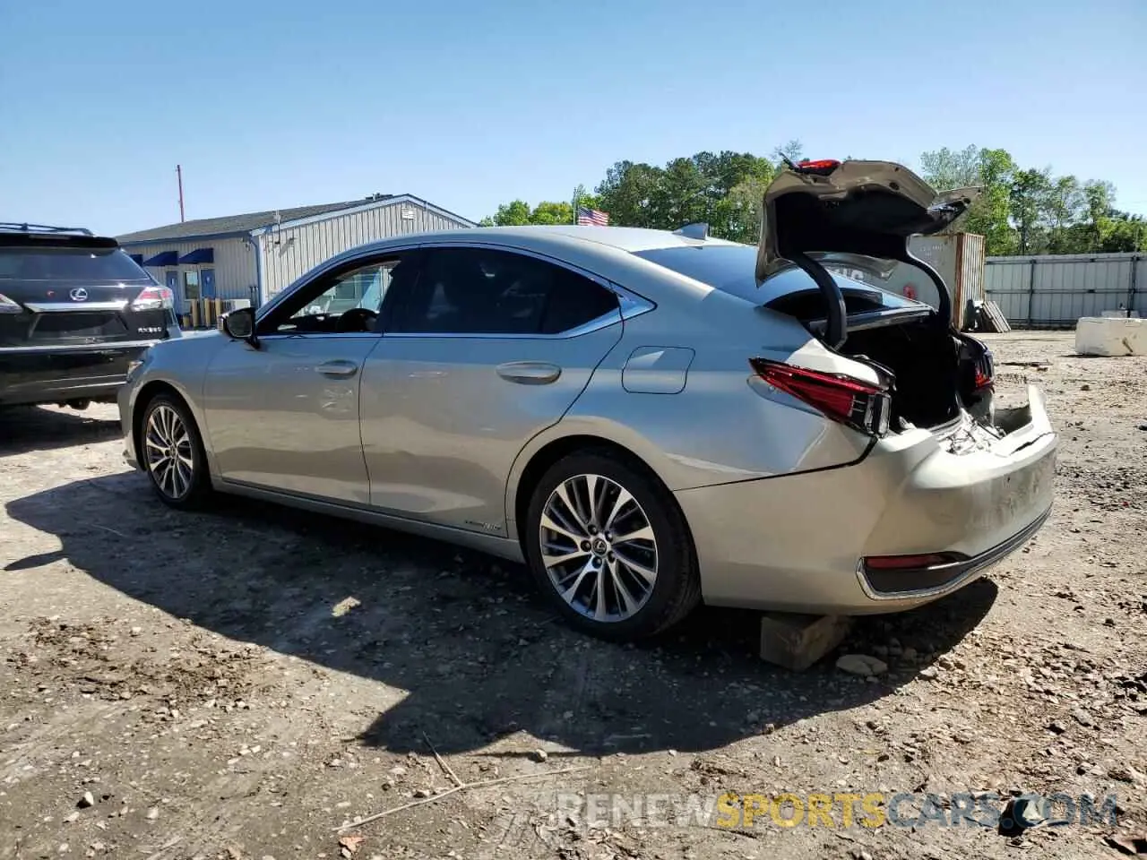 2 Photograph of a damaged car 58AD21B11LU004874 LEXUS ES300 2020