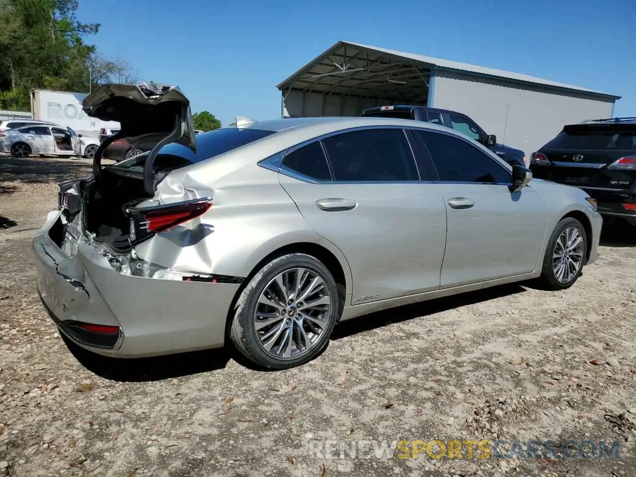 3 Photograph of a damaged car 58AD21B11LU004874 LEXUS ES300 2020