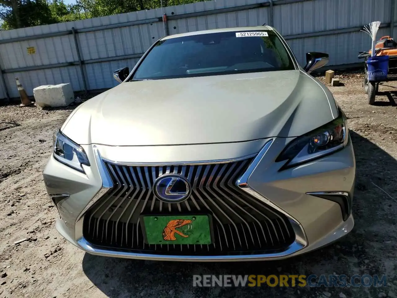 5 Photograph of a damaged car 58AD21B11LU004874 LEXUS ES300 2020
