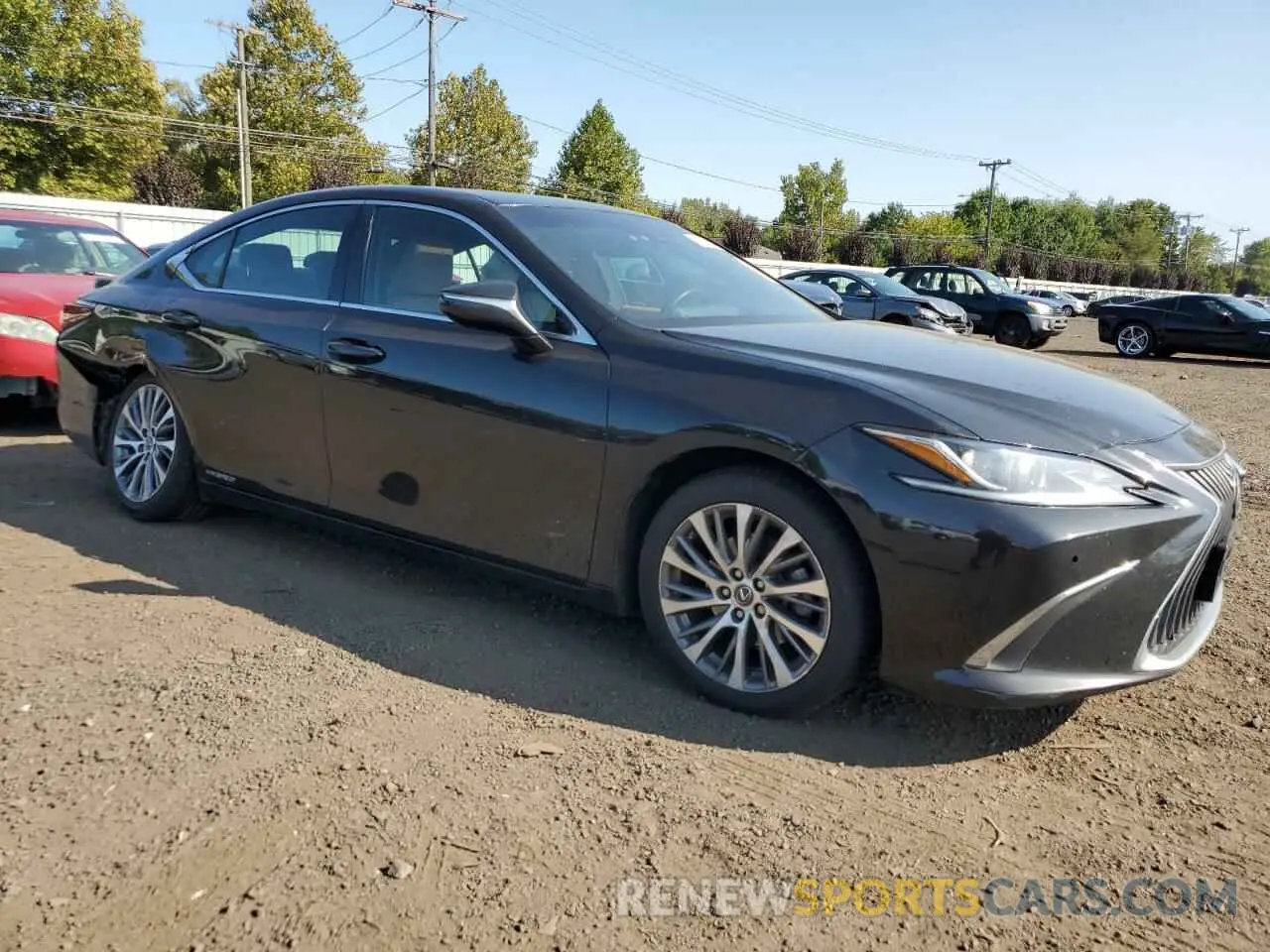 4 Photograph of a damaged car 58AD21B11LU008617 LEXUS ES300 2020